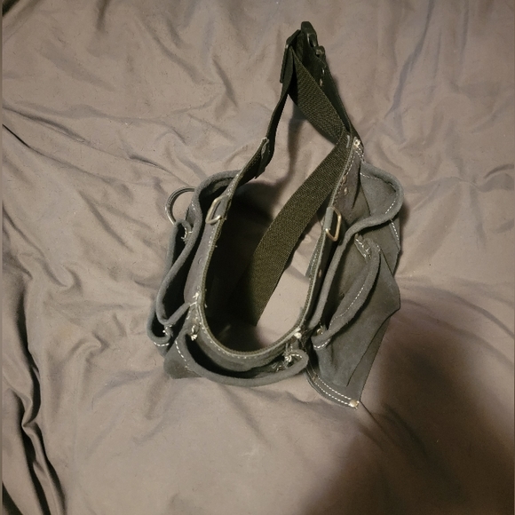 Tool belt - Picture 2 of 3